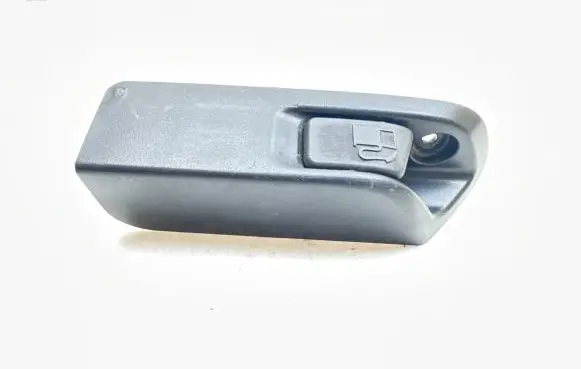 Toyota Verso Fuel tank opening switch 