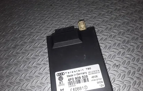 Volkswagen Caddy Auxiliary heating control unit/module 4F0909509