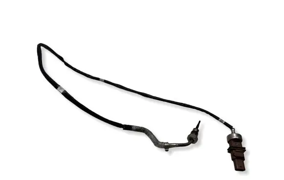 Audi A4 S4 B9 Exhaust gas temperature sensor 04L919529E