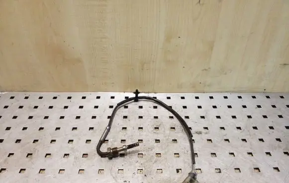 Opel Astra J Exhaust gas temperature sensor 55571362
