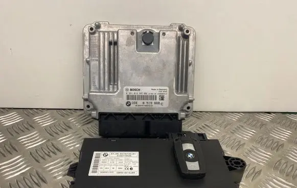 BMW 3 E92 E93 Engine ECU kit and lock set 9278745 8519668