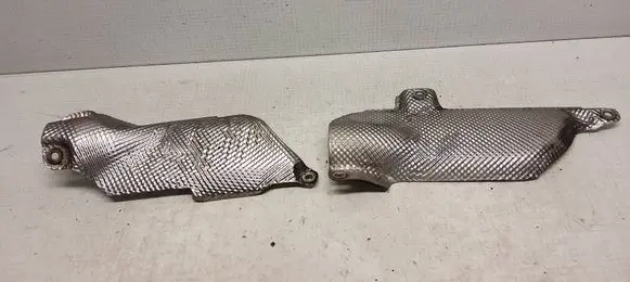 Jeep Grand Cherokee Exhaust heat shield