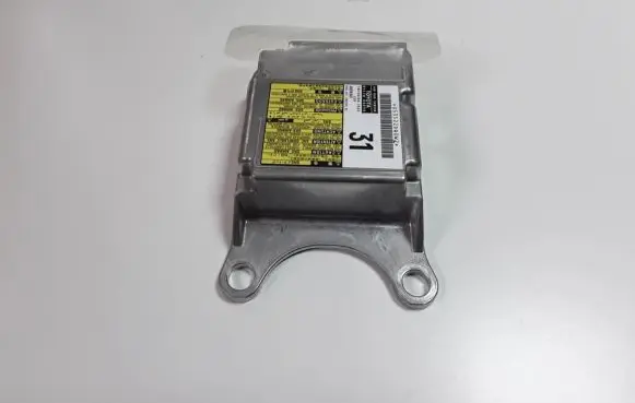 Toyota Sienna XL30 III Airbag control unit/module 8917008090