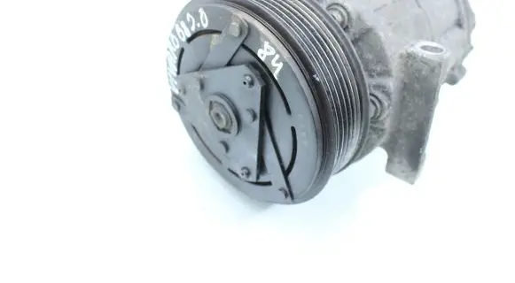 Opel Vivaro Air conditioning (A/C) compressor (pump) Z00088
