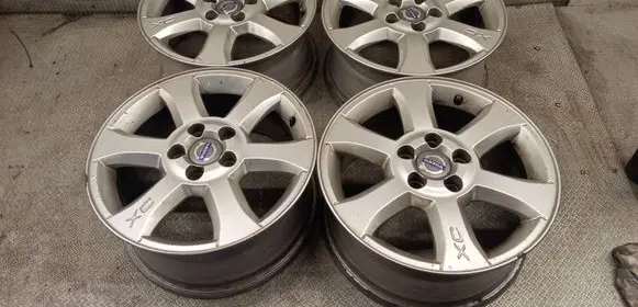 Volvo XC70 R16 alloy rim 30714024