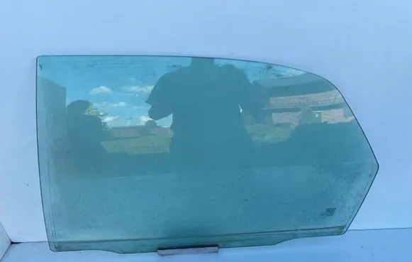 Volvo S80 Rear door window glass