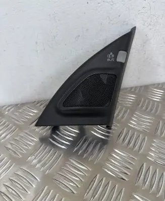 Volvo V70 Front door speaker 30781068 09W37