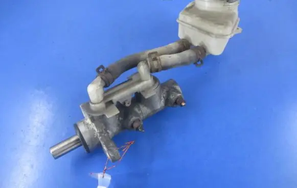 Honda Civic Master brake cylinder