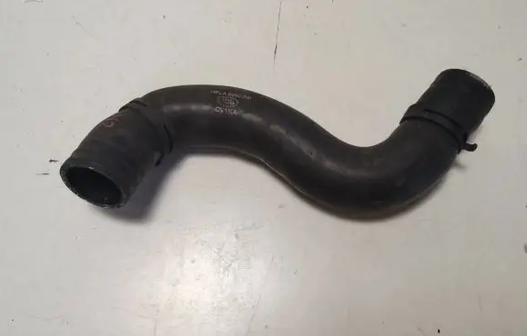Land Rover Range Rover L405 Engine coolant pipe/hose HPLA8260DB HPLA-8260-DB LR081657