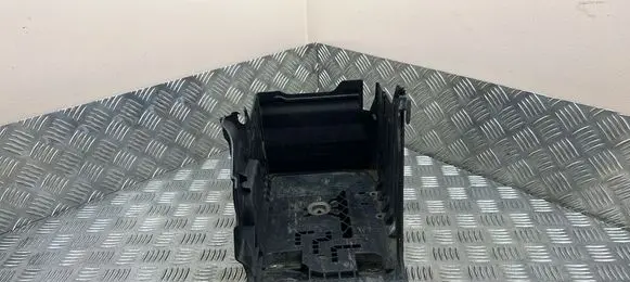 Volvo XC60 Battery tray 31294078