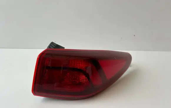 Hyundai Kona I Rear/tail lights 92402J9500