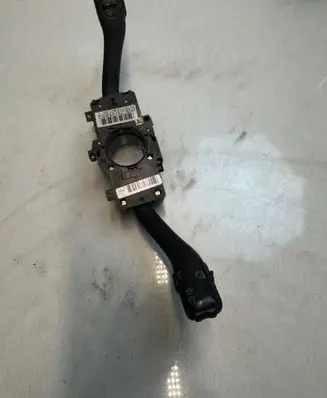 Volkswagen PASSAT B5 Wiper turn signal indicator stalk/switch 4B0953503H