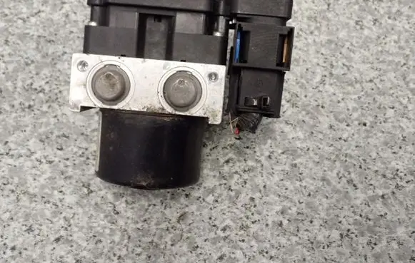Mazda 2 ABS Pump