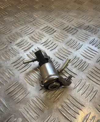 Mercedes-Benz E W213 AdBlue injector A0004901613 16T32600721