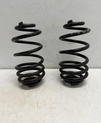 Opel Zafira C Rear coil spring 