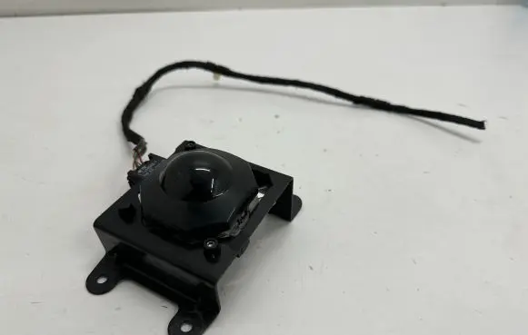 Volkswagen Touareg III Distronic sensor radar 760907561G
