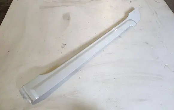 Hyundai H-1, Starex, Satellite Sliding door rail trim 839154H300