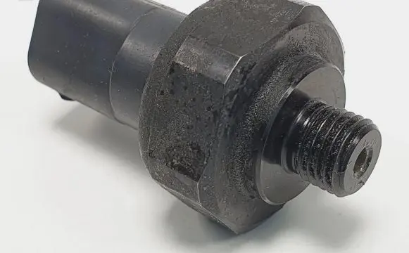 Mercedes-Benz E W212 Air conditioning (A/C) pressure sensor 0045-429018