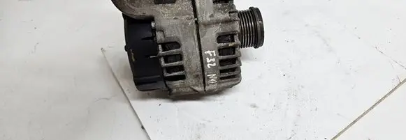 BMW 4 F32 F33 Generator/alternator 8578608