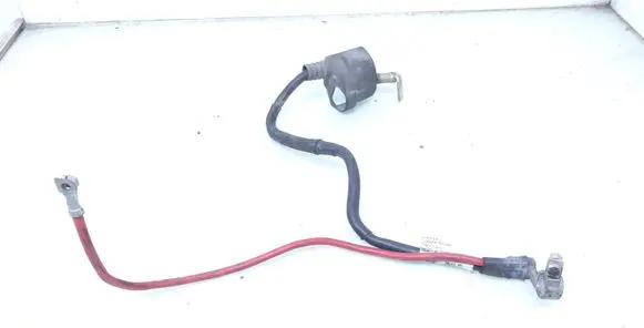 Volkswagen PASSAT B6 Positive cable (battery) 1K0971228M