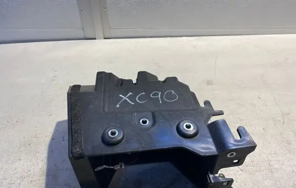 Volvo XC90 Battery box tray 31651454