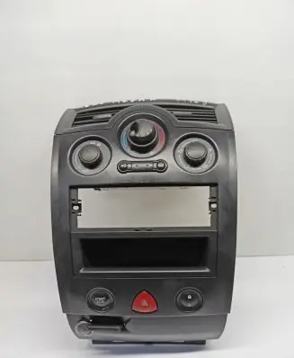 Renault Megane I Climate control unit 1026774