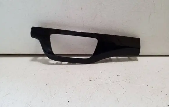 Audi Q7 4M Dashboard glove box trim 4M1853189R