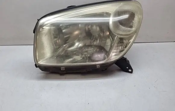 Toyota RAV 4 (XA20) Headlight/headlamp 3903