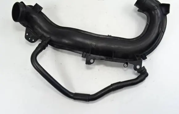 Ford Focus Intercooler hose/pipe AV619C623B