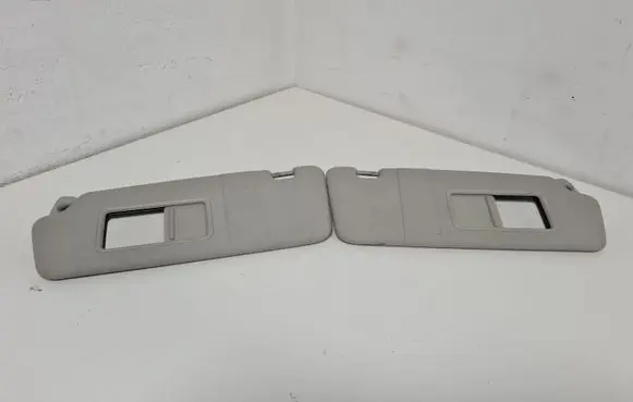Audi A4 S4 B7 8E 8H Sun visor 8E02857552 8E01857551