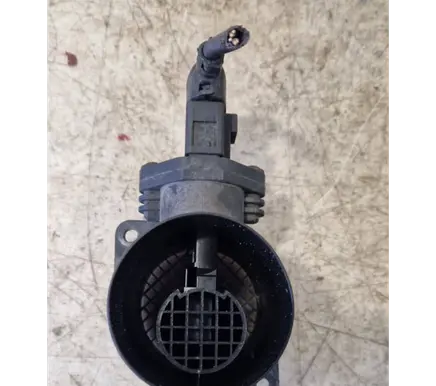 Skoda Octavia Mk2 (1Z) Mass air flow meter 038906461B