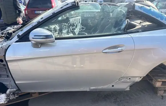 Mercedes-Benz SL R231 Door (2 Door Coupe) 