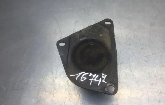Volkswagen Polo Engine mount bracket 700106 17177