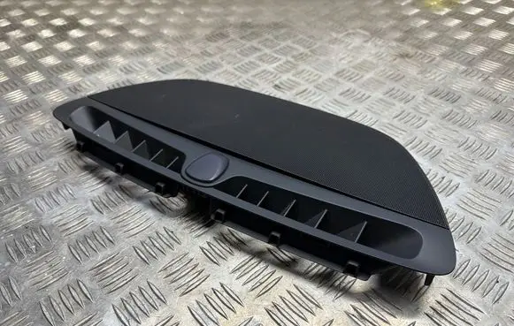 Volvo XC90 Dash center speaker trim cover 39829124