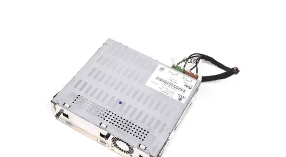 Audi A4 S4 B7 8E 8H Video control module 4D0919146D