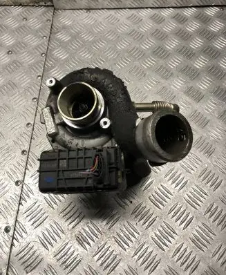 Audi A6 S6 C6 4F Turbo 059145721D