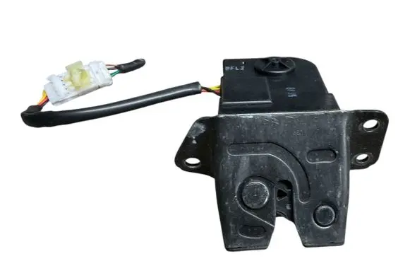 KIA Rio Tailgate/trunk/boot lock/catch/latch 