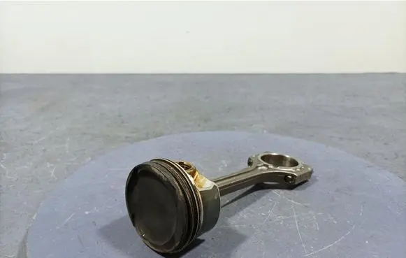 Galloper Exceed Piston 