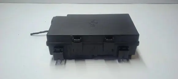 Jeep Grand Cherokee Fuse module 68251627