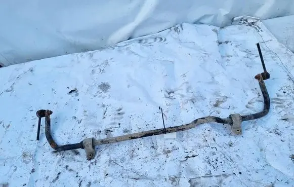 Front anti-roll bar/sway bar