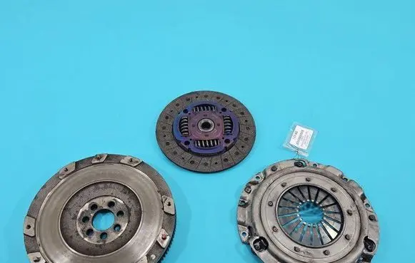 Mitsubishi Outlander Clutch set kit MN132330 IMPRK1470463