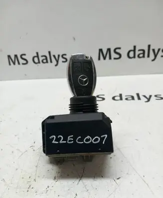 Mercedes-Benz CLS C218 X218 Ignition lock A2189053501 2189053501