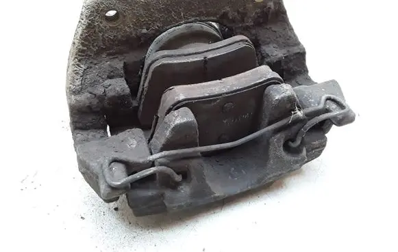 Volvo XC90 Rear brake caliper
