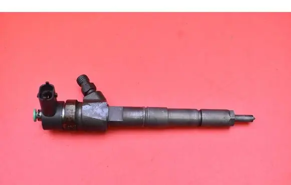Fuel injector