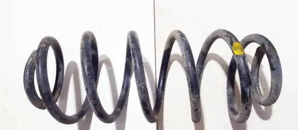 Toyota Yaris Rear coil spring