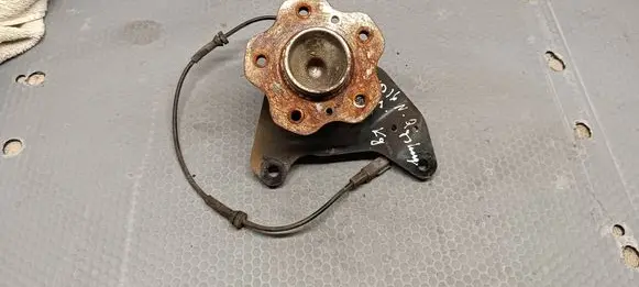Nissan Qashqai Rear wheel hub