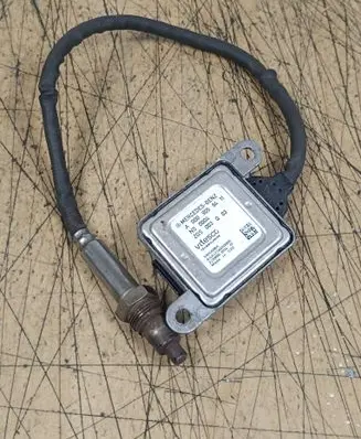 Mercedes-Benz S W222 Lambda probe sensor A0009058411