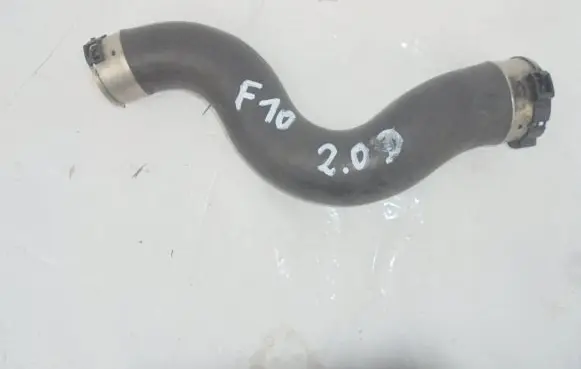 BMW 5 F10 F11 Intercooler hose/pipe 8571896