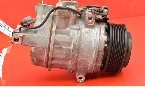 BMW X5M F85 Air conditioning (A/C) compressor (pump) 9217868-04