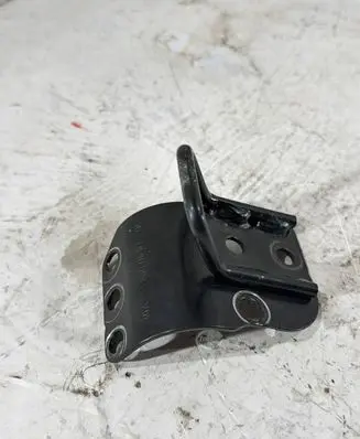 Mercedes-Benz E W211 ISOFIX Bracket A2118600487